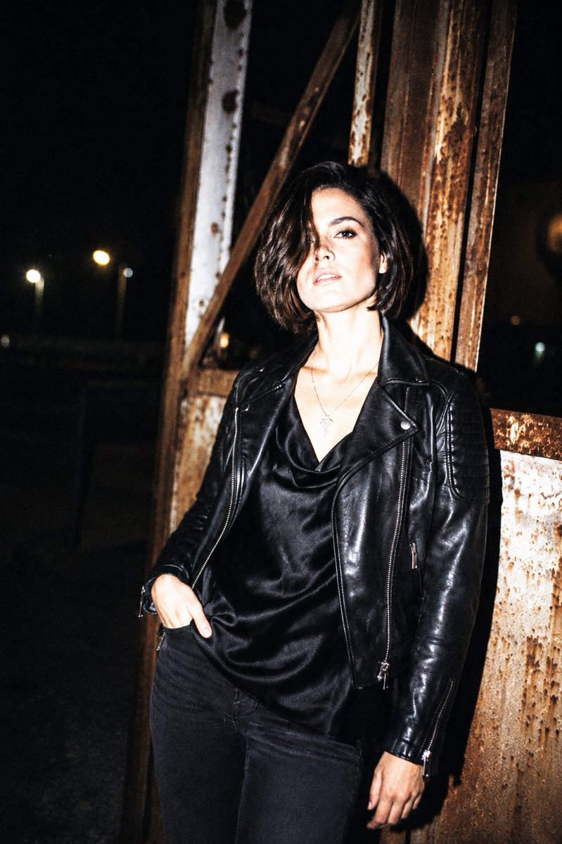 Style Flash Éditorial Vie Nocturne