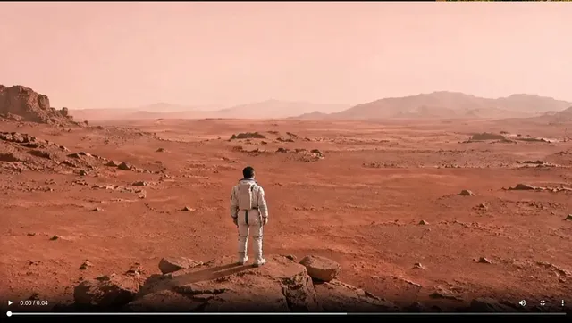 رائد فضاء على كوكب صحراوي أحمر
